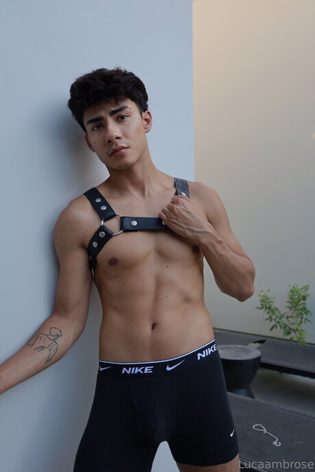 Nahá fotka uniklých OnlyFans od Lucaambrose