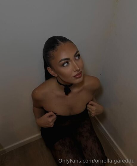 Naken läckt OnlyFans-bild av Ornella Gareddu