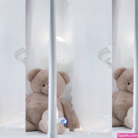 Alasti lekkinud OnlyFans-i pilt Seosils2