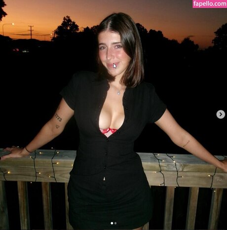 Nahá fotka uniklých OnlyFans od Mianoble1