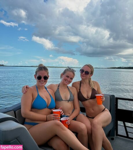 Foto di nudo di fuga di OnlyFans di Alexa Pillsbury