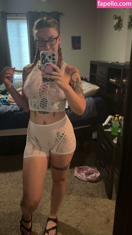 Naken lekkede OnlyFans-bilde av Kaytiebenz