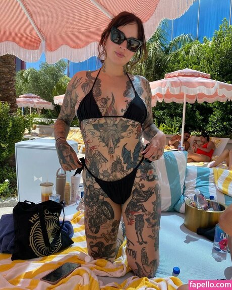 Nacktes geleaktes OnlyFans-Foto von Erikapie