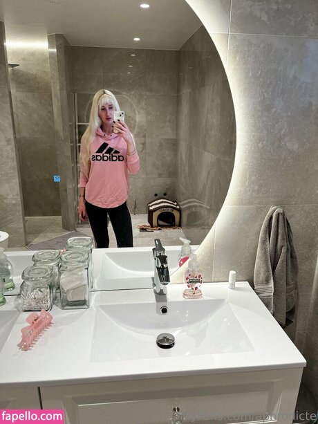 OnlyFans-model Aphrodicte