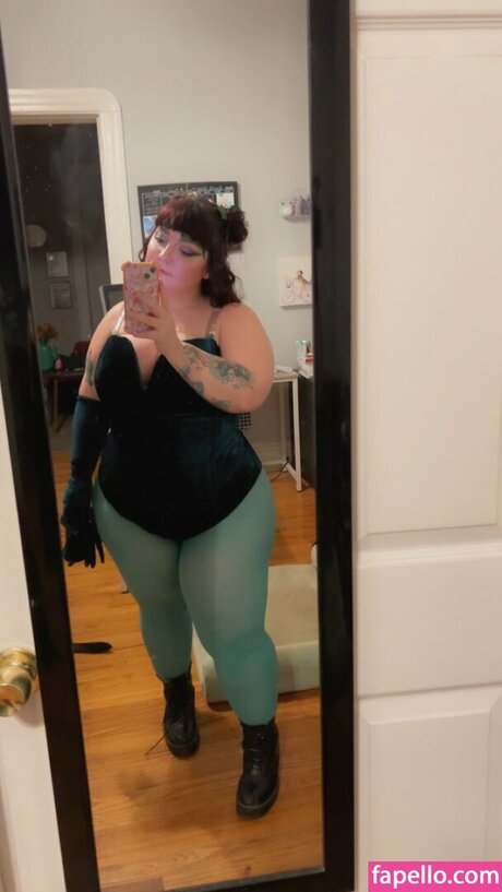 Comicbookdays naked leaks OnlyFans pic