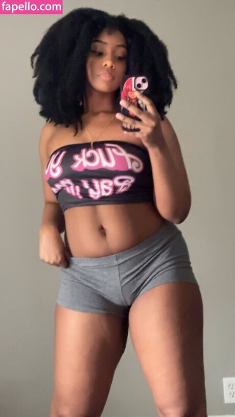 Photo nue de fuite OnlyFans de Lillipie101