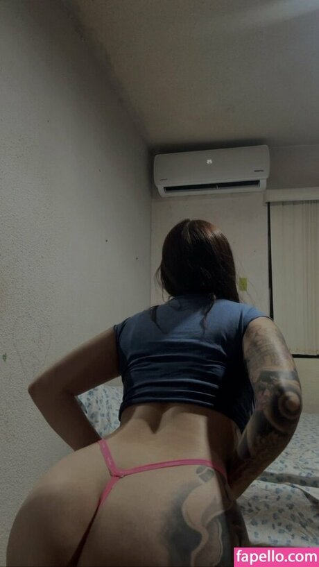 Naken lekkede OnlyFans-bilde av Andreacantu