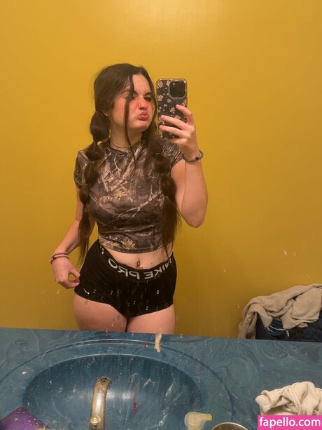 Alasti lekkinud OnlyFans-i pilt Ashby20384