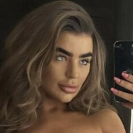 Обнаженная фотография утечки OnlyFans от Fayerae22