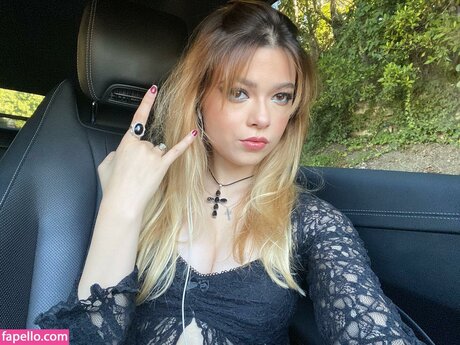 Nikki Hahn naked leaks OnlyFans pic