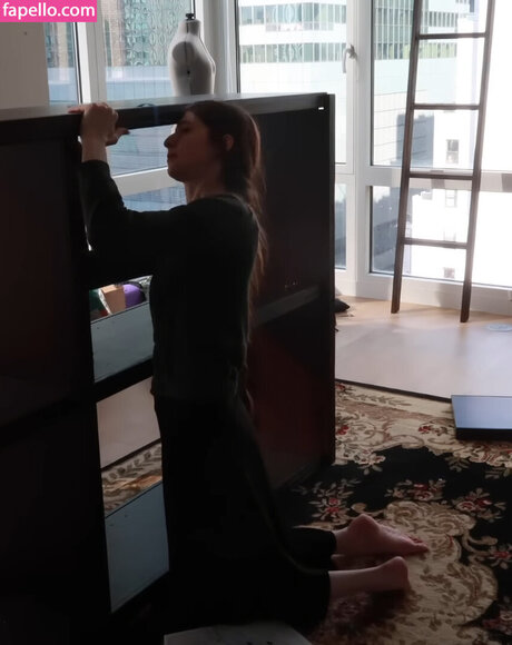 Alasti lekkinud OnlyFans-i pilt Bernadette Banner