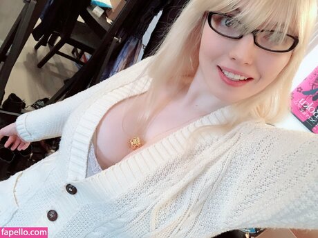 Foto di nudo di fuga di OnlyFans di Sophicsheep