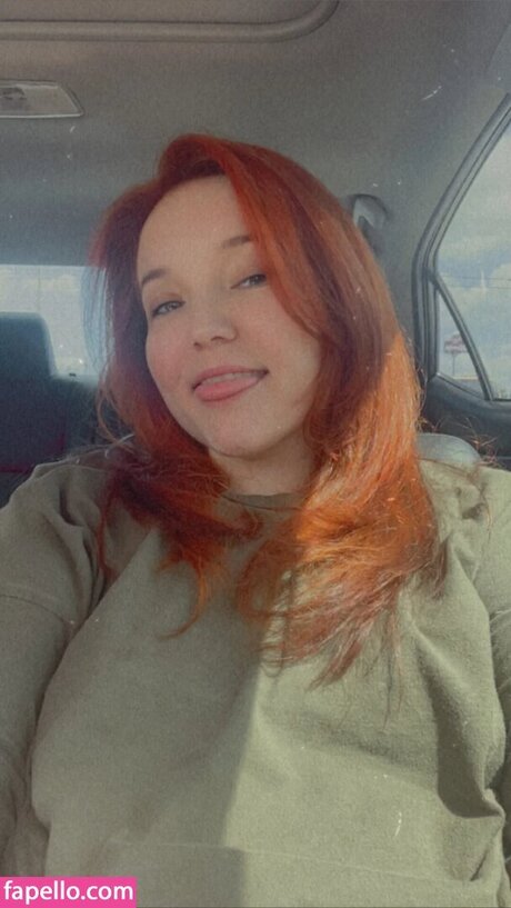 Naken läckt OnlyFans-bild av Vicapella