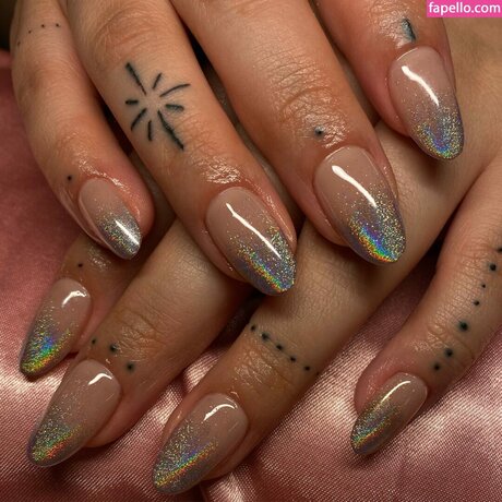 Naken lekkede OnlyFans-bilde av Lizmendez