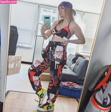 Nahá fotka uniklých OnlyFans od Kristastreams