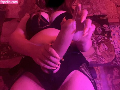 Nacktes geleaktes OnlyFans-Foto von Pallasathene