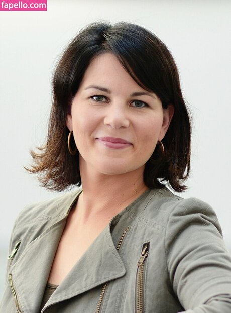 Naken lekkede OnlyFans-bilde av Annalenabaerbock