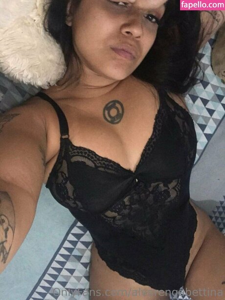 Bettina Alvarenga OnlyFans泄露裸照