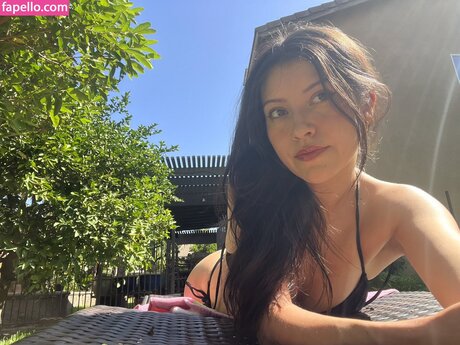 Foto di nudo di fuga di OnlyFans di Aygela