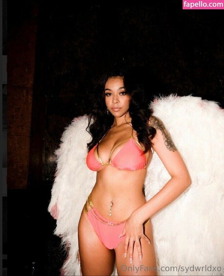 Обнаженная фотография утечки OnlyFans от Sydswrldxo