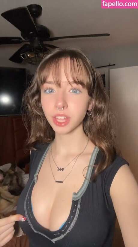 Обнаженная фотография утечки OnlyFans от Refusedfruit