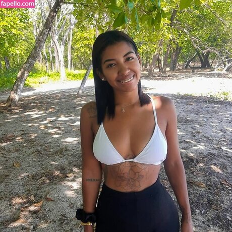 Naken läckt OnlyFans-bild av Melanie Noelia