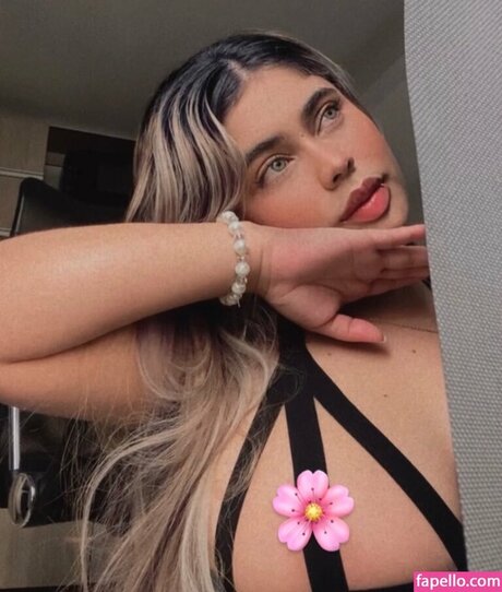 Alasti lekkinud OnlyFans-i pilt Daniela Villa