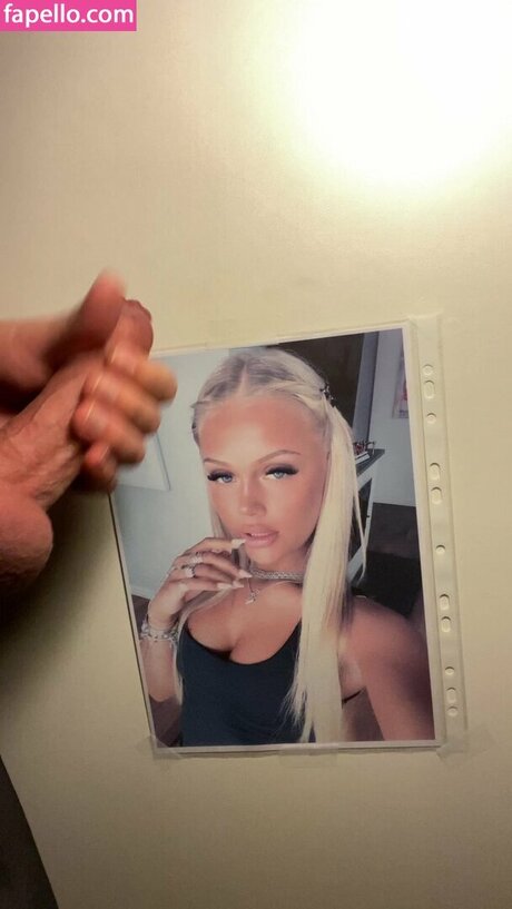 Foto desnuda filtrada de OnlyFans de Sagastq