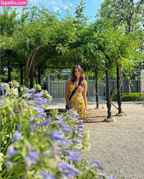 Alasti lekkinud OnlyFans-i pilt Pragya Kapoor