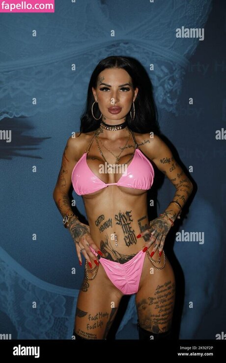 Nacktes geleaktes OnlyFans-Foto von Majabach