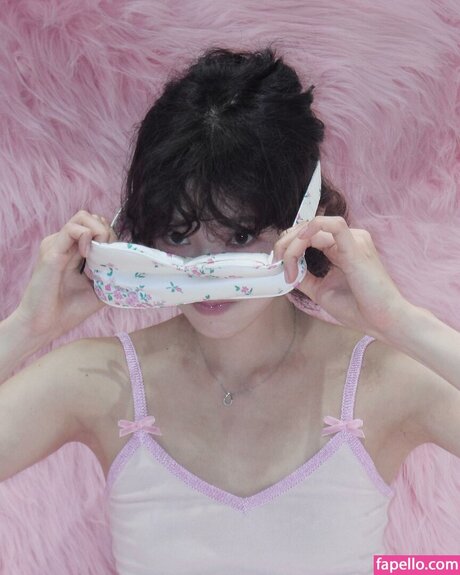 Alasti lekkinud OnlyFans-i pilt Adorablenatsu