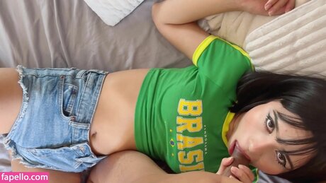 Naakte gelekte OnlyFans-foto van Shawtylanna