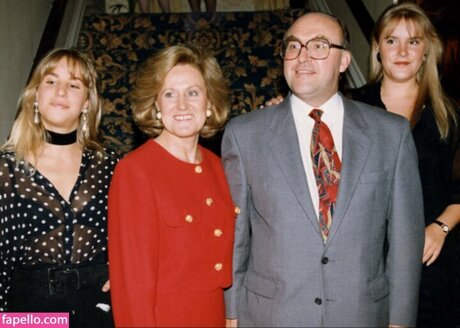 Alasti lekkinud OnlyFans-i pilt The Smith Sisters