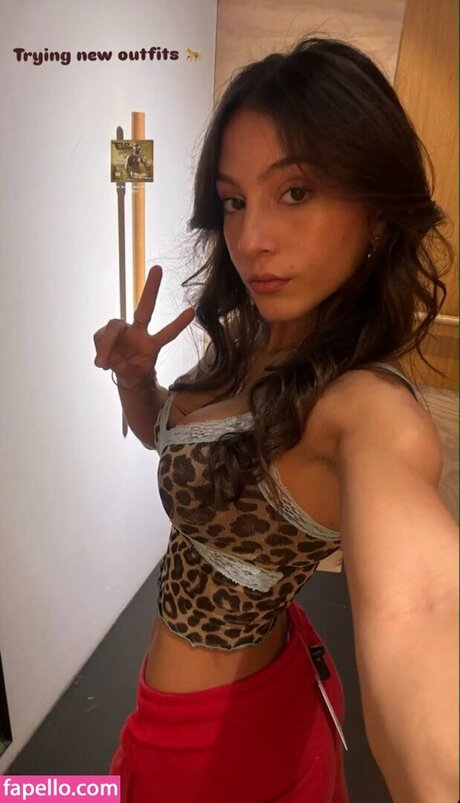 Nihad Sadat OnlyFansリークヌード写真