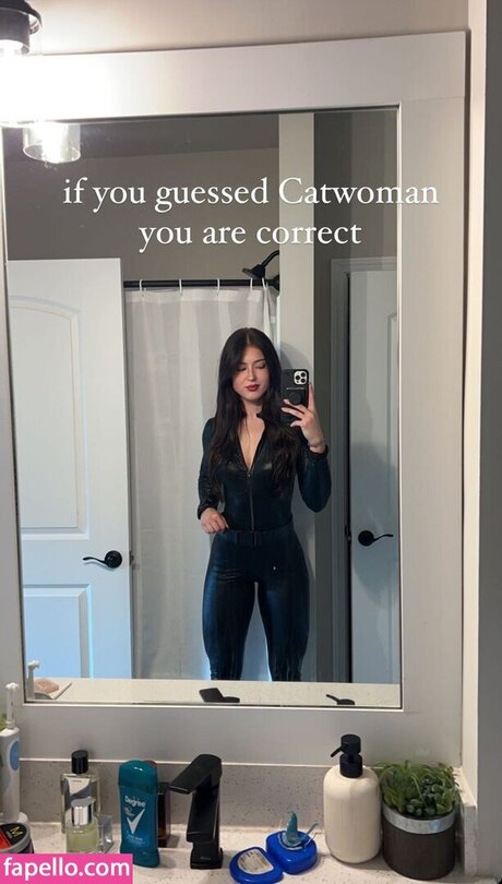 Nacktes geleaktes OnlyFans-Foto von Emma Lanyi