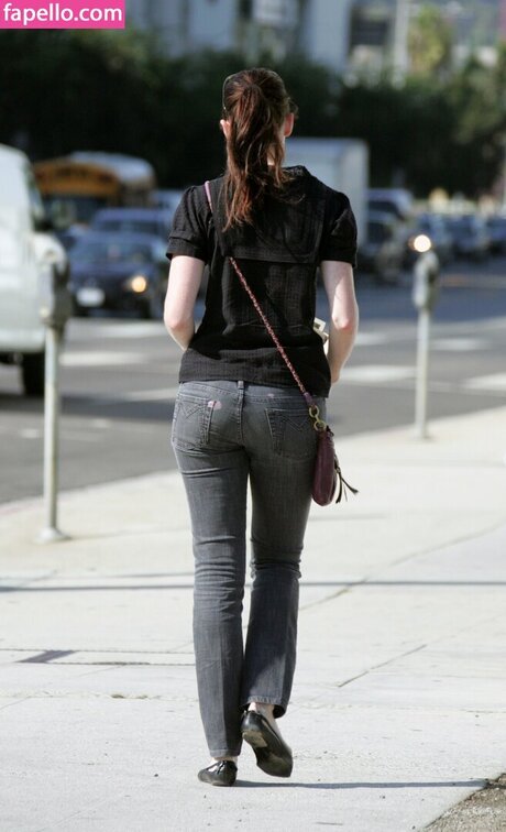 Nahá fotka uniklých OnlyFans od Alexis Bledel