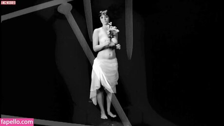 Naken lekkede OnlyFans-bilde av Spoladore