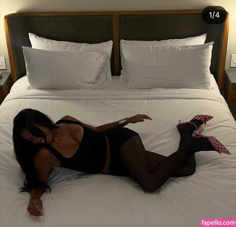 Обнаженная фотография утечки OnlyFans от Taylore Rae