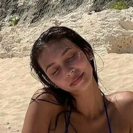 Nahá fotka uniklých OnlyFans od Chlo Gervais