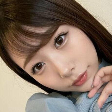 Naken lekkede OnlyFans-bilde av Erika Ozaki