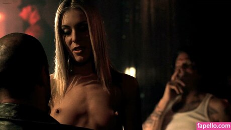 Naken lekkede OnlyFans-bilde av April Flowers