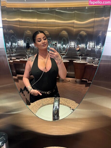 Naken lekkede OnlyFans-bilde av Parmajawncheese