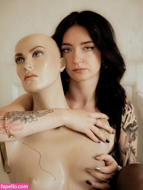 Naken läckt OnlyFans-bild av Kirasnote