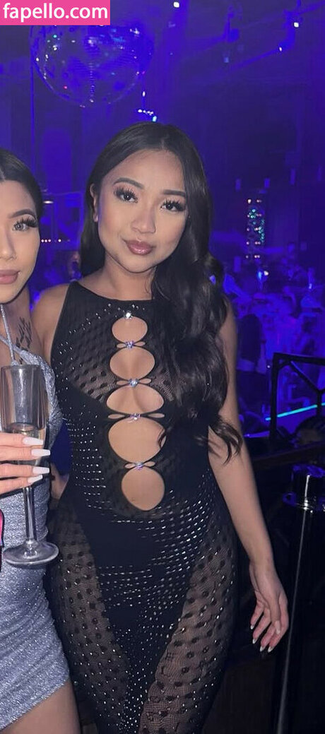 Alasti lekkinud OnlyFans-i pilt Annuhvee