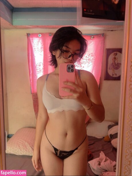 Обнаженная фотография утечки OnlyFans от Herbie Lee