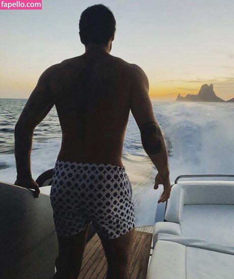 Nacktes geleaktes OnlyFans-Foto von Stefano De Martino