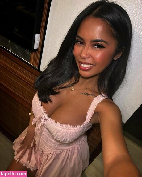 Foto di nudo di fuga di OnlyFans di Sunever