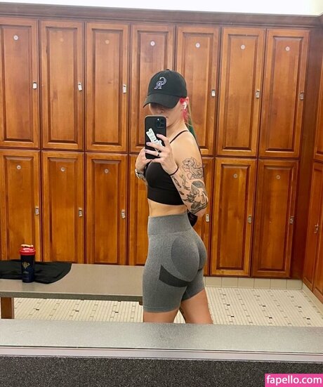 Naken lekkede OnlyFans-bilde av Nixonell