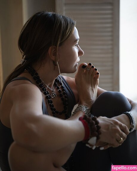 Evashik OnlyFansリークヌード写真