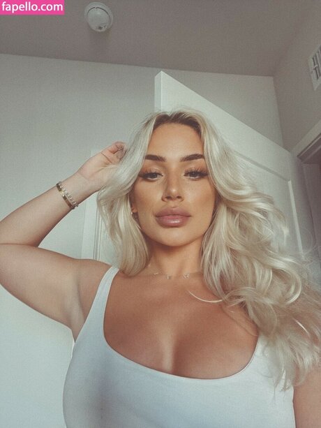 Foto di nudo di fuga di OnlyFans di Tayloranderson101